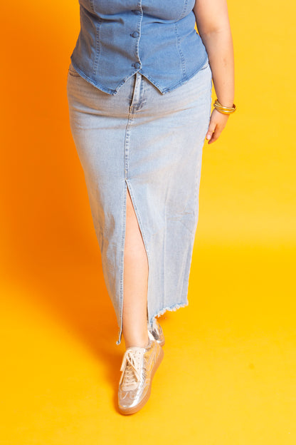 The Daphne Denim Midi Skirt | Curvy