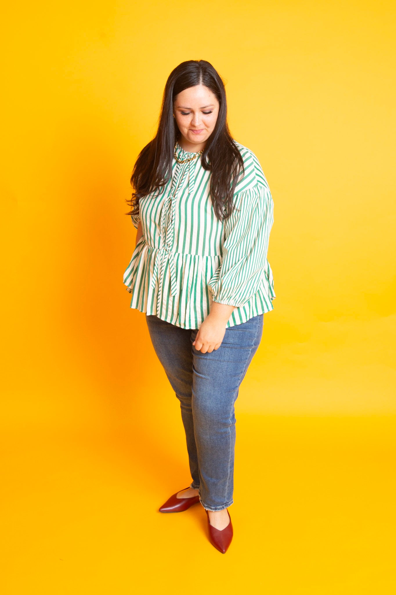 Elizabeth Bow Striped Bow Top | Curvy