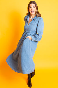 Casual Chic Denim Midi dress