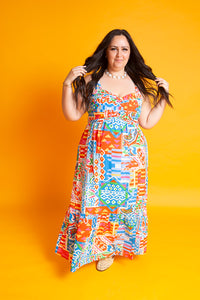 Tile Abstract Dress | Curvy