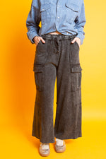 Load image into Gallery viewer, Cargo Lounge Pants | Black
